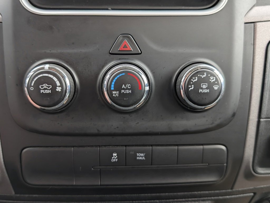 Used 2014 RAM 1500 Express image 27