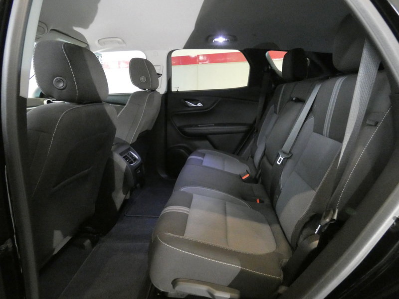 Used 2024 Chevrolet Blazer LT w/ Convenience Package FWD image 23