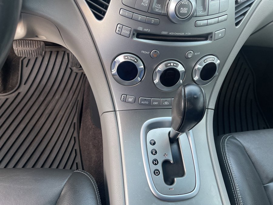 Used 2011 Subaru Tribeca Touring AWD/4WD image 36