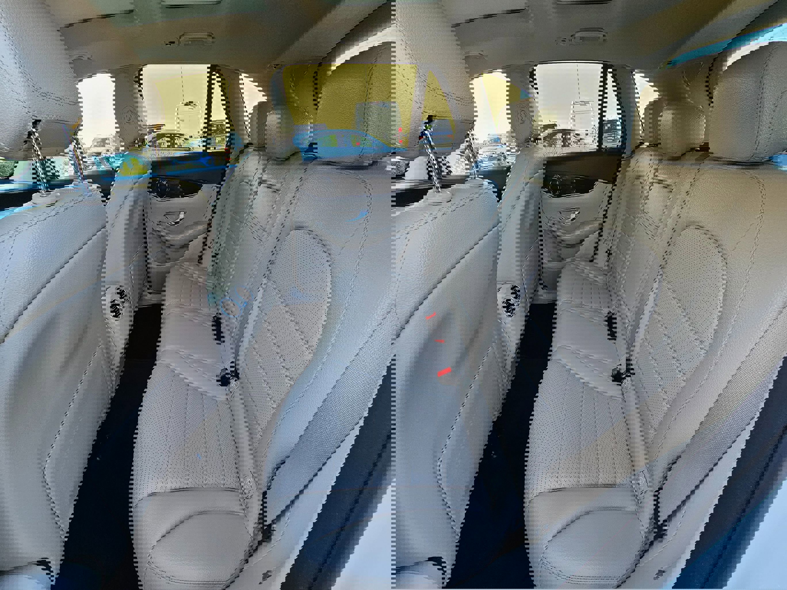 Used 2017 Mercedes-Benz GLC 300 4MATIC SUV image 21