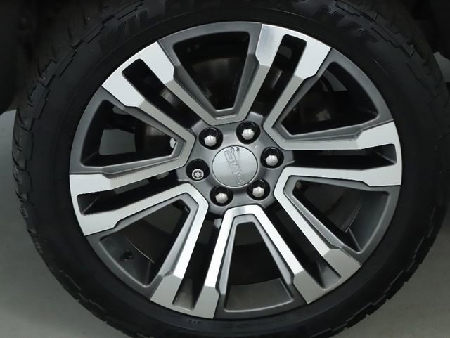 Used 2017 GMC Yukon Denali w/ Open Road Package image 48