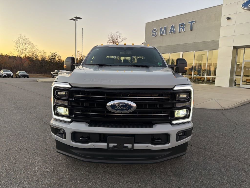 New 2026 Ford F250 Platinum w/ FX4 Off-Road Package image 9