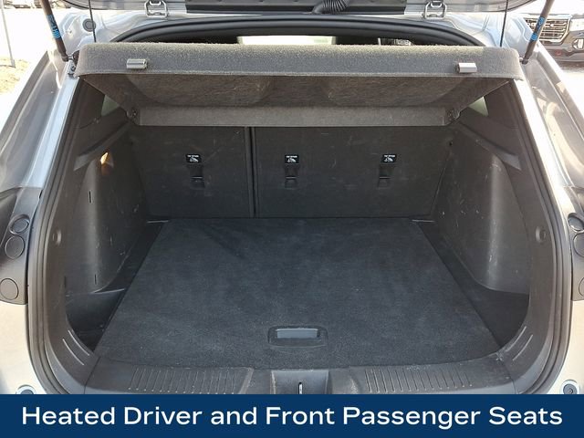 Used 2025 Chevrolet Trax RS w/ Sunroof Package image 32