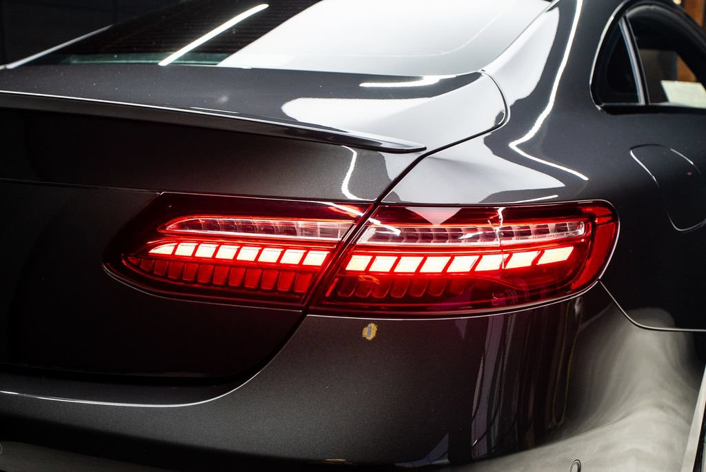 Used 2022 Mercedes-Benz E 450 Coupe image 17