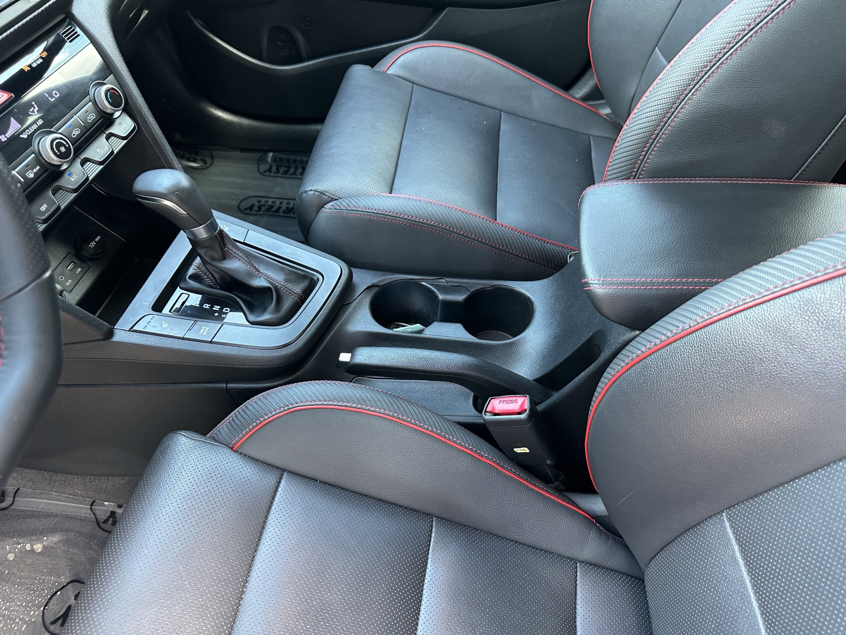 Used 2020 Hyundai Elantra Sport w/ Cargo Package (C1) FWD image 18