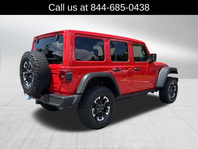 Certified 2025 Jeep Wrangler Unlimited Rubicon 4xe w/ Convenience Group AWD/4WD image 5