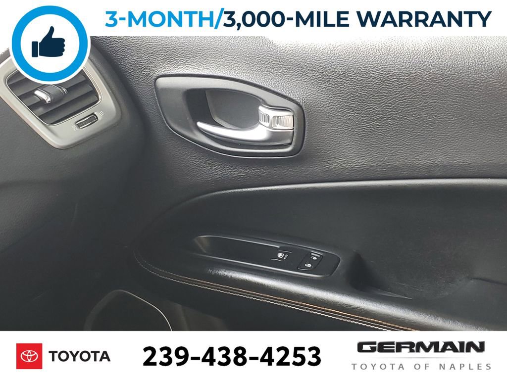 Used 2018 Jeep Compass Sport image 28