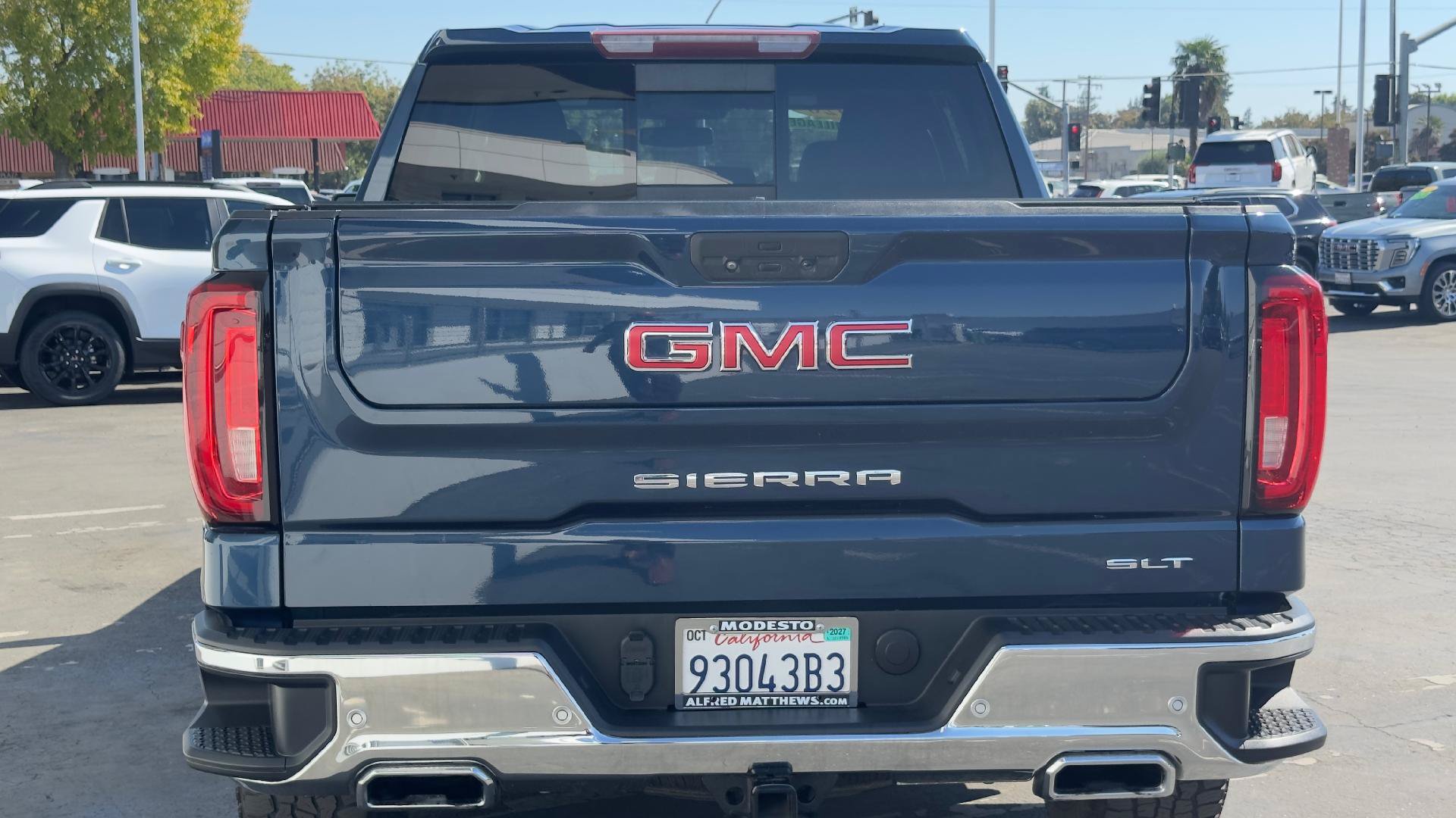 Used 2020 GMC Sierra 1500 SLT w/ SLT Premium Plus Package AWD/4WD image 6