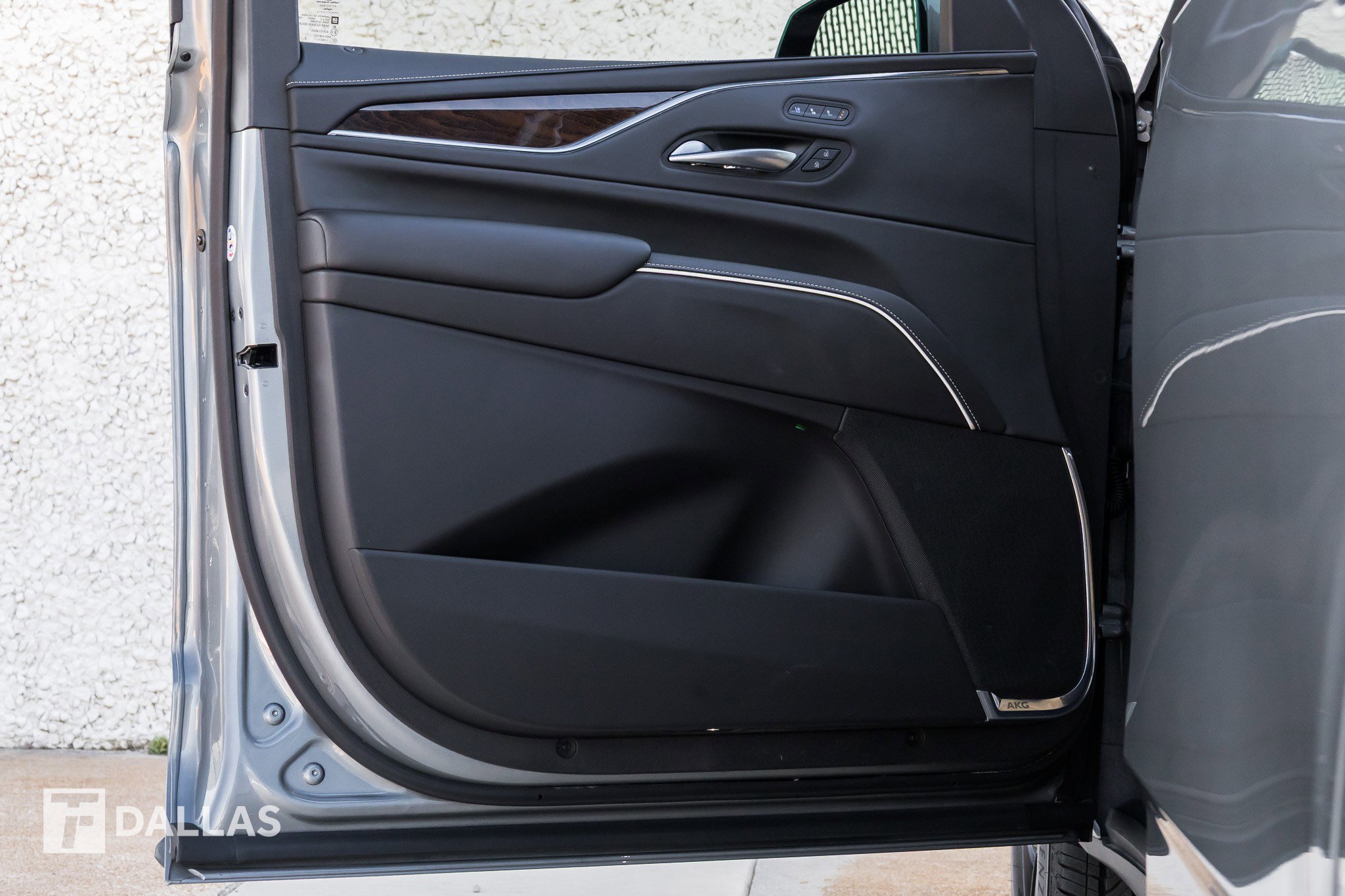 Used 2023 Cadillac Escalade Sport Platinum image 19