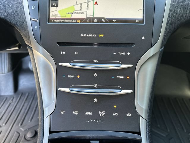 Used 2015 Lincoln MKZ w/ Equipment Group 102A Reserve FWD image 18