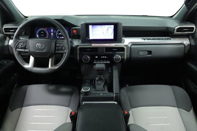 Used 2025 Toyota Tacoma TRD Off-Road AWD/4WD image 12