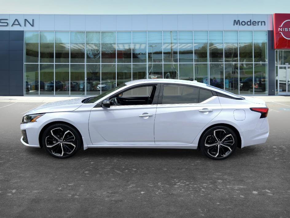 Certified 2024 Nissan Altima 2.5 SR FWD image 7