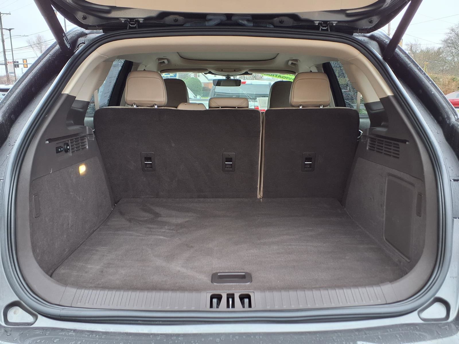 Certified 2022 Lincoln Nautilus Reserve image 17