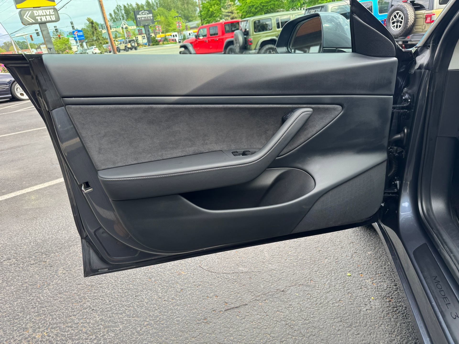Used 2021 Tesla Model 3 Performance AWD/4WD image 21
