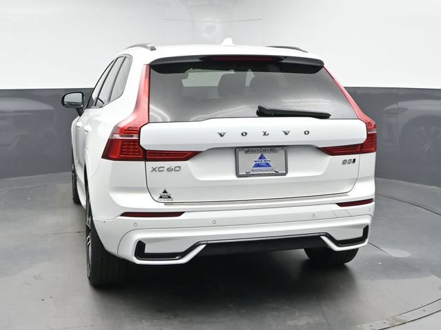 Used 2024 Volvo XC60 B5 Plus w/ Protection Package Premier AWD/4WD image 7