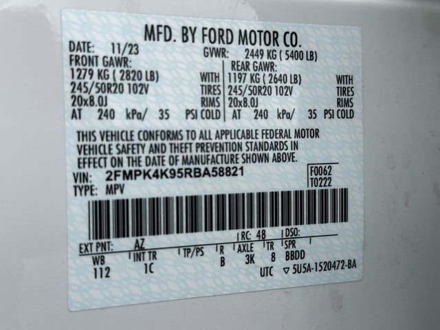 Used 2024 Ford Edge Titanium w/ Equipment Group 301A AWD/4WD image 34