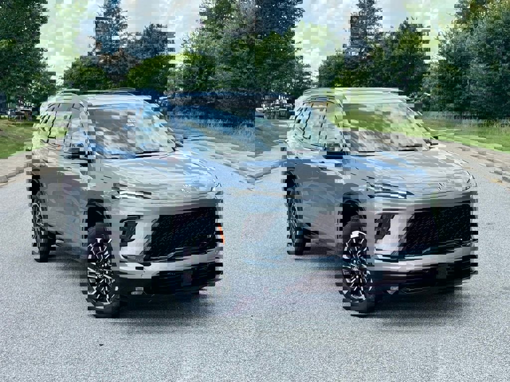 New 2025 Buick Enclave Sport Touring w/ Super Cruise Package image 2