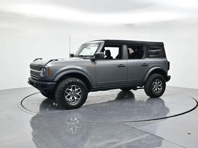 Used 2024 Ford Bronco Badlands image 5
