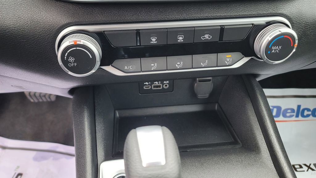 Used 2025 Nissan Altima 2.5 SV image 22