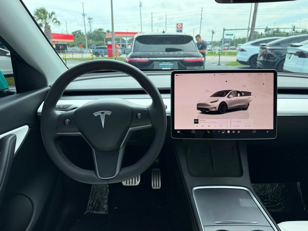 Used 2022 Tesla Model Y Performance AWD/4WD image 20