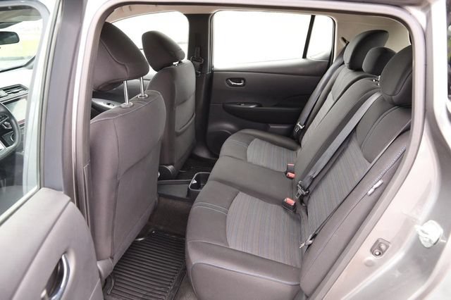 Certified 2025 Nissan Leaf S FWD image 9