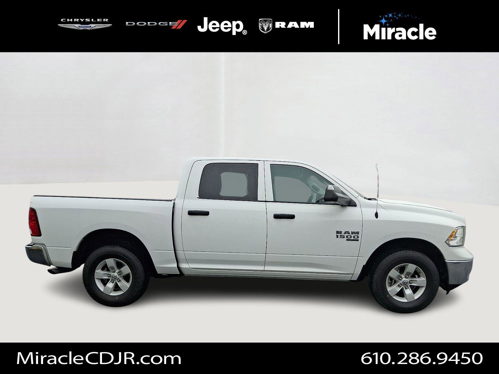 Certified 2023 RAM 1500 Classic SLT w/ Trailer & Traction Group image 8