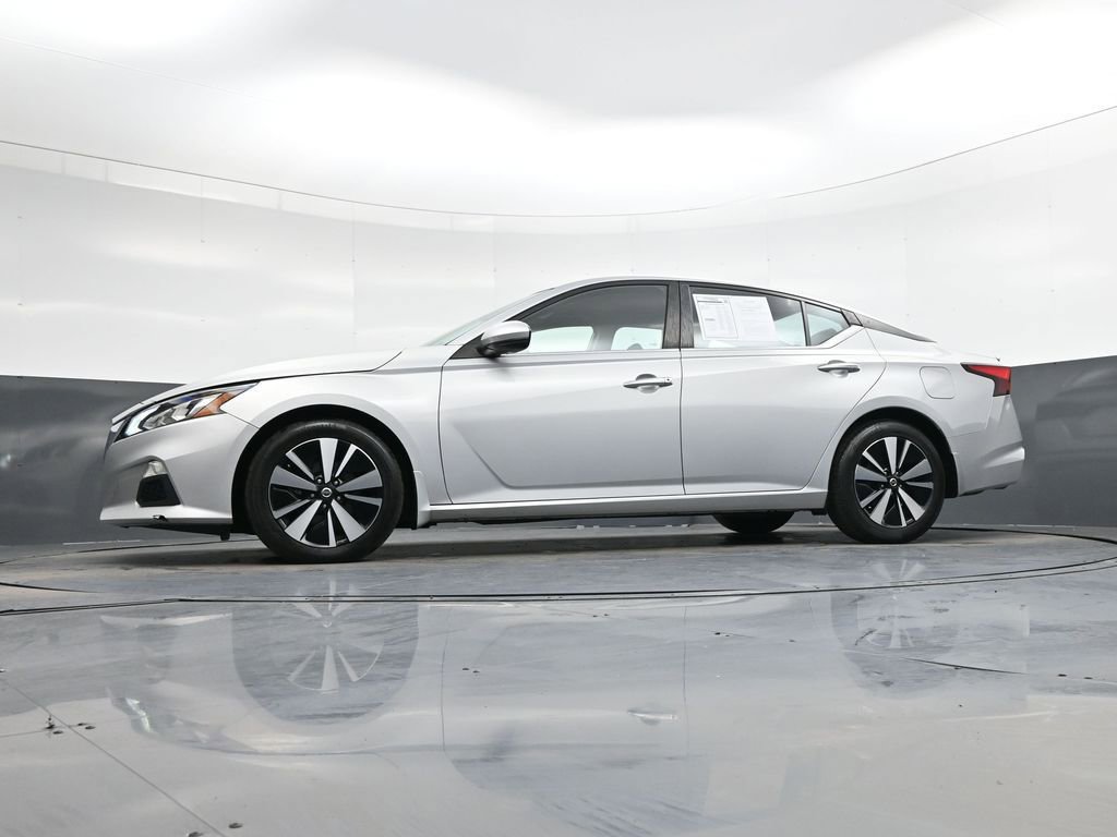 Used 2021 Nissan Altima 2.5 SV w/ SV Premium Package image 40