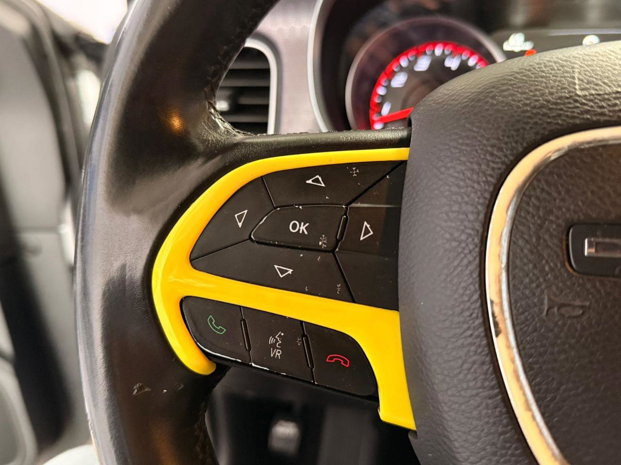 Used 2016 Dodge Charger SXT RWD image 27