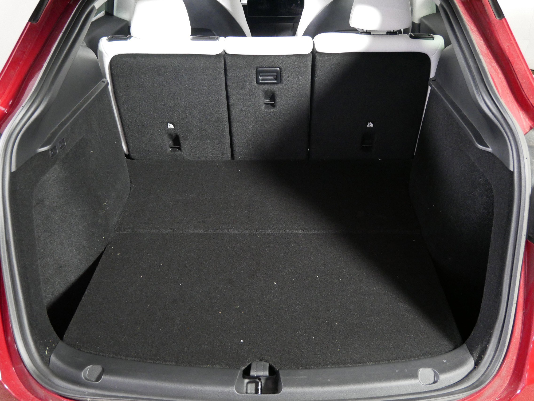 Used 2023 Tesla Model Y Long Range image 18