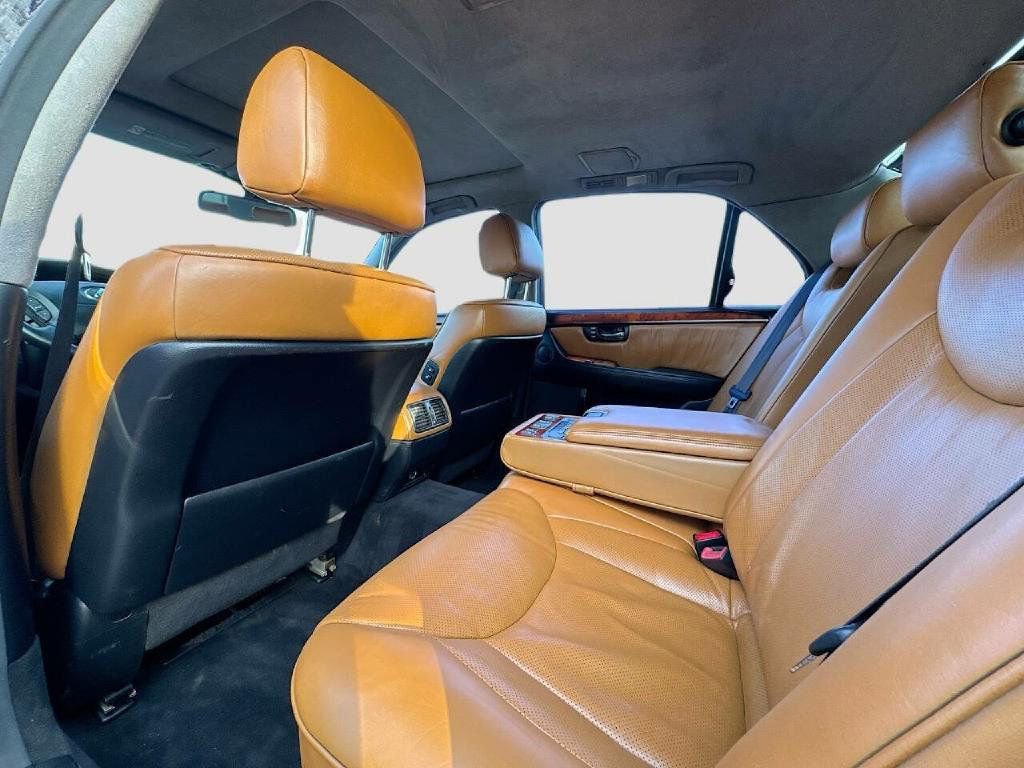 Used 2004 Lexus LS 430 image 12