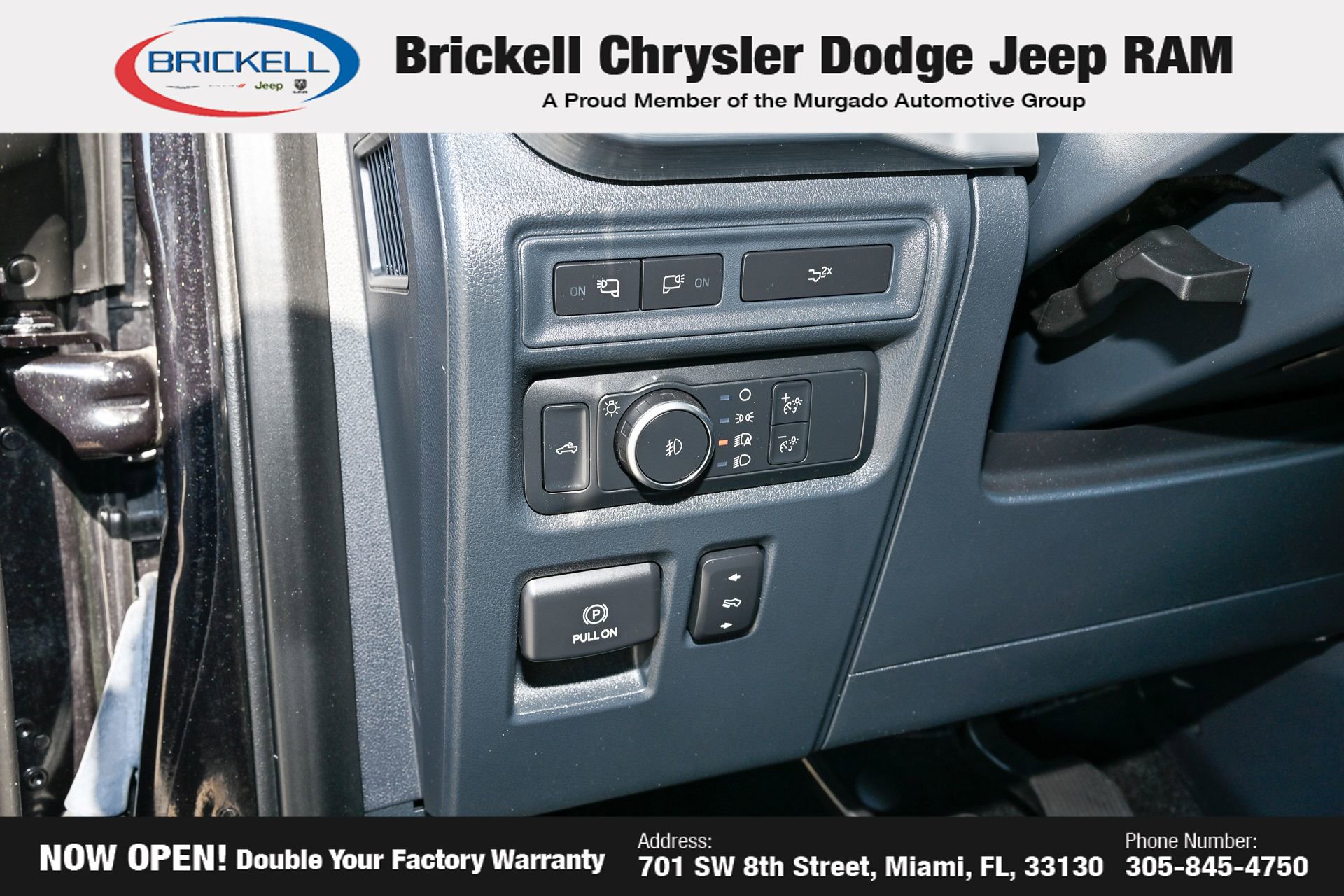 Used 2022 Ford F150 Lariat w/ Trailer Tow Package image 26