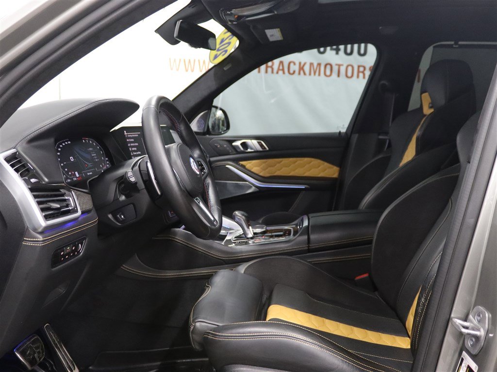 Used 2021 BMW X5 M w/ Competition Package image 18