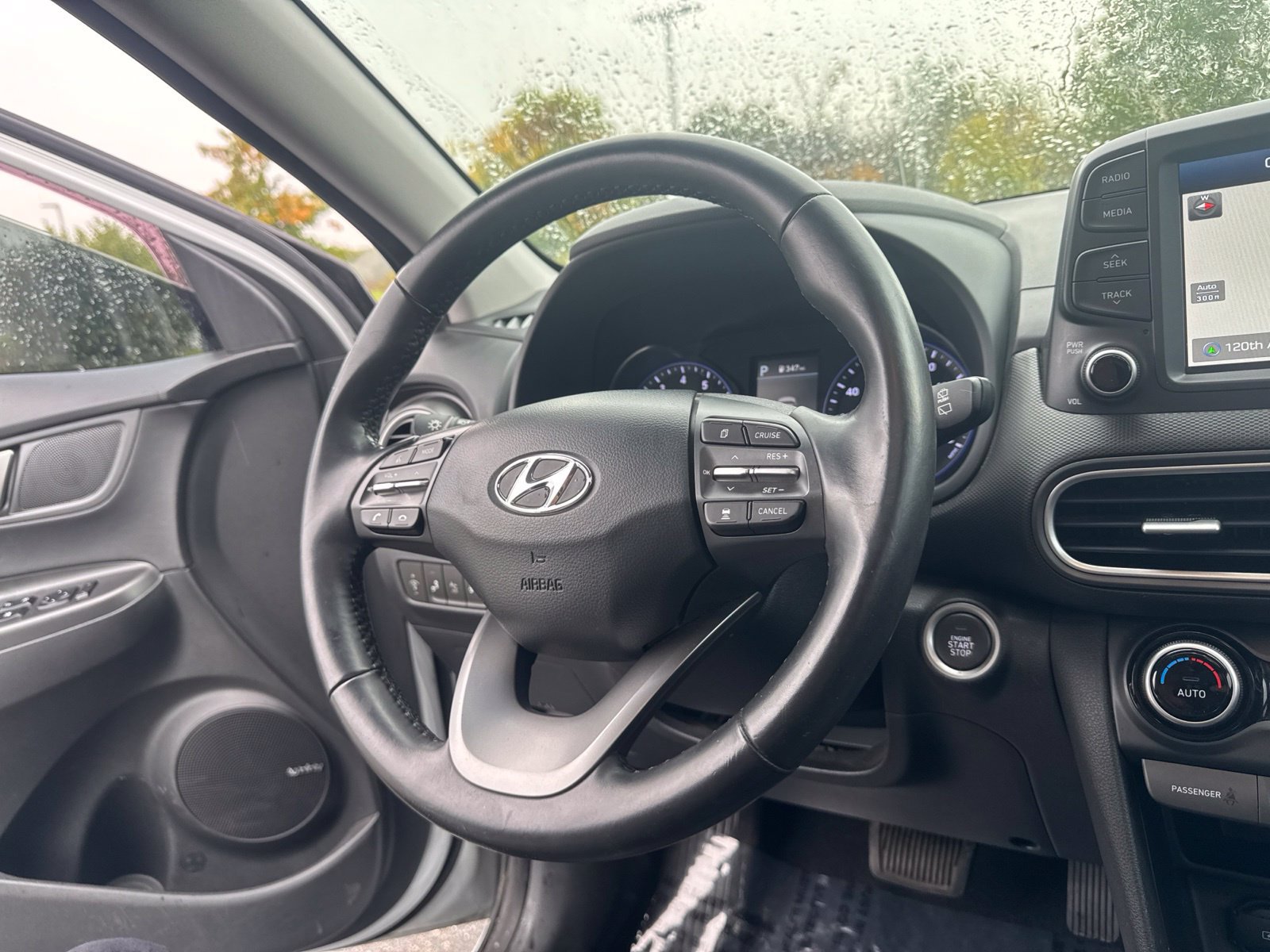 Used 2020 Hyundai Kona Ultimate AWD/4WD image 17