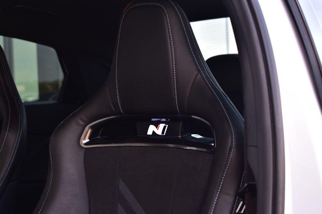 Used 2025 Hyundai Elantra N FWD image 19