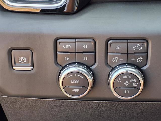 New 2025 GMC Sierra 1500 Denali w/ Denali Reserve Package image 17