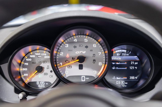 Used 2023 Porsche 718 Cayman GT4 w/ Chrono Package image 48