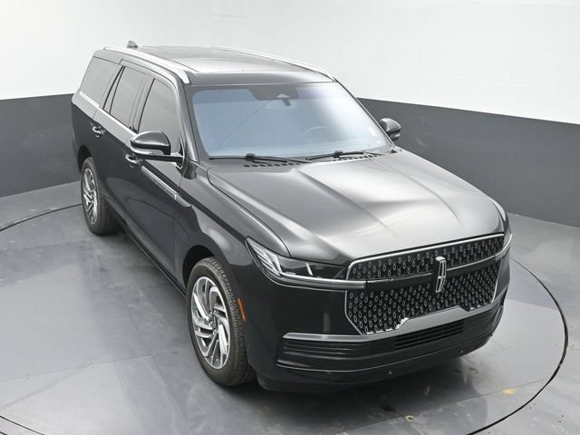 Used 2025 Lincoln Navigator Reserve AWD/4WD image 42