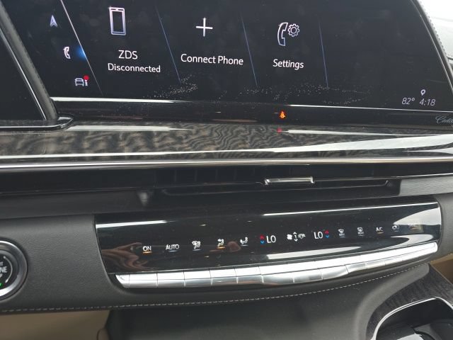 Used 2021 Cadillac Escalade ESV Premium Luxury w/ Performance Package AWD/4WD image 13
