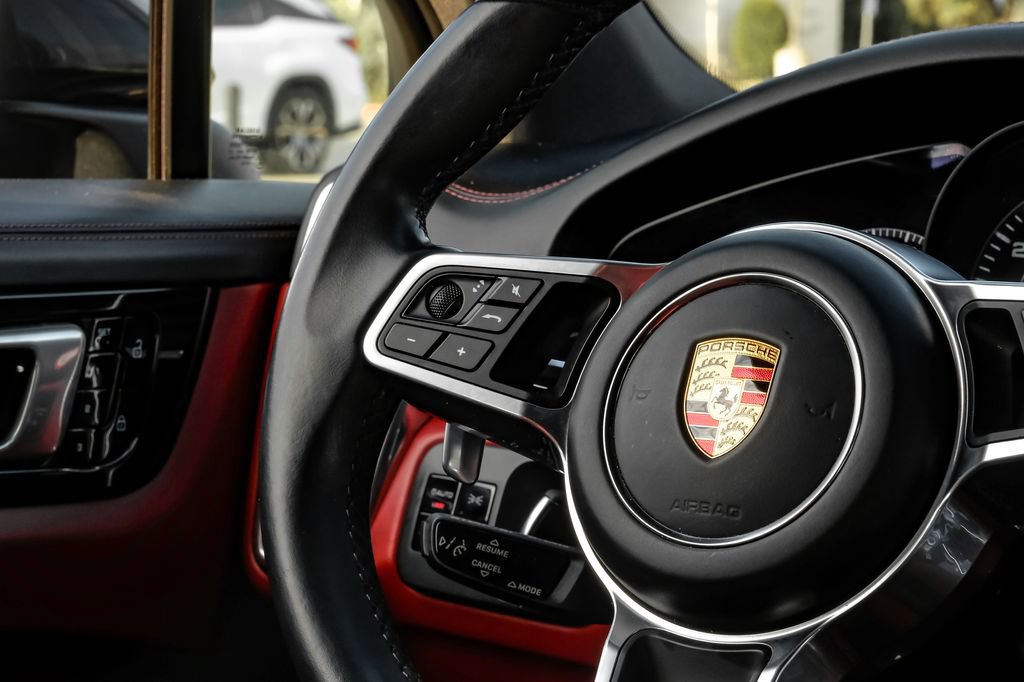 Used 2021 Porsche Cayenne S AWD/4WD image 13