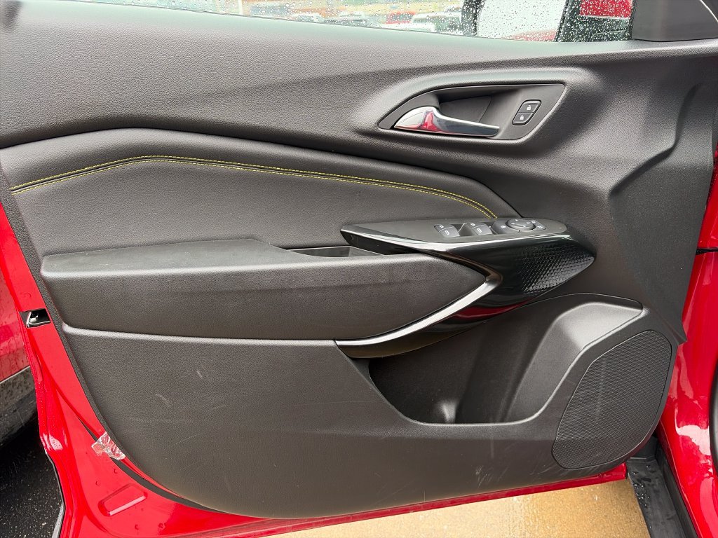 New 2026 Chevrolet Trax LT w/ Driver Confidence Package FWD image 13