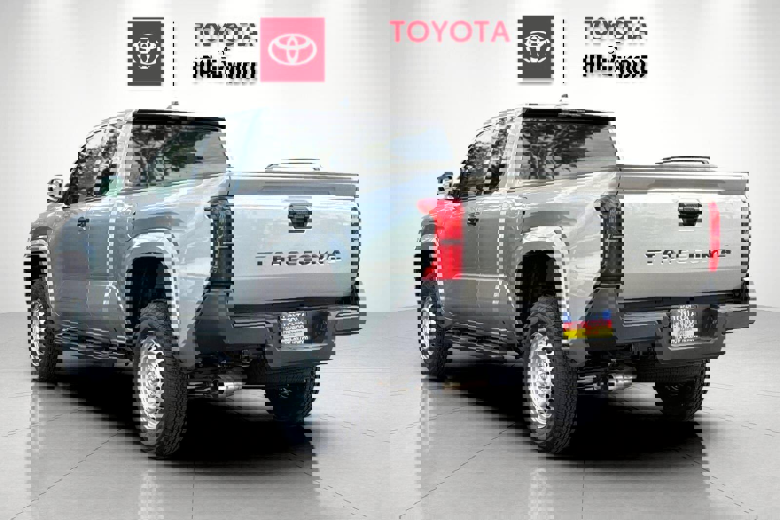 New 2025 Toyota Tacoma SR image 6