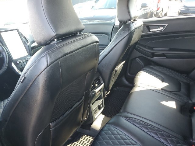 Used 2024 Ford Edge Titanium w/ Equipment Group 301A AWD/4WD image 12