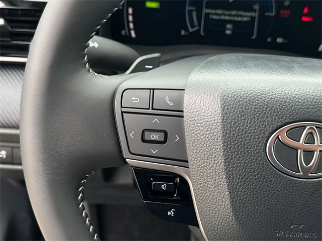 New 2026 Toyota Camry SE image 18