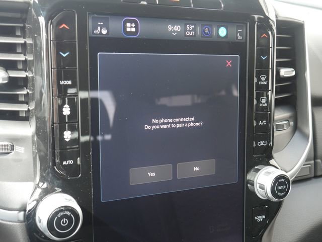 New 2026 RAM 1500 4x4 Crew Cab image 6