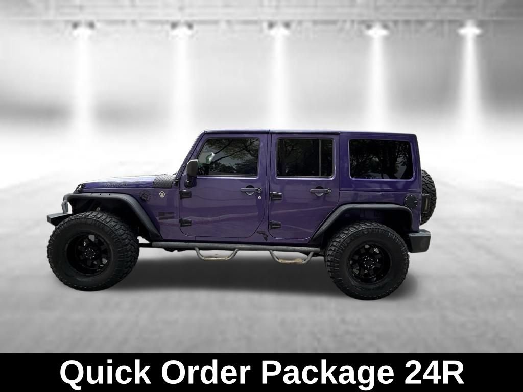 Used 2017 Jeep Wrangler Unlimited Rubicon w/ Connectivity Group AWD/4WD image 4