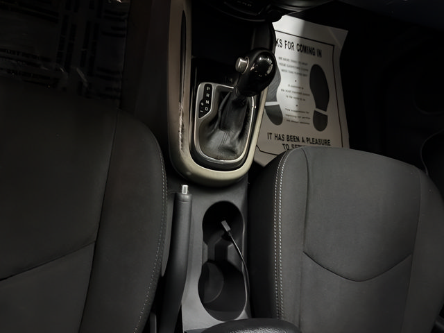 Used 2012 Kia Soul + FWD image 16