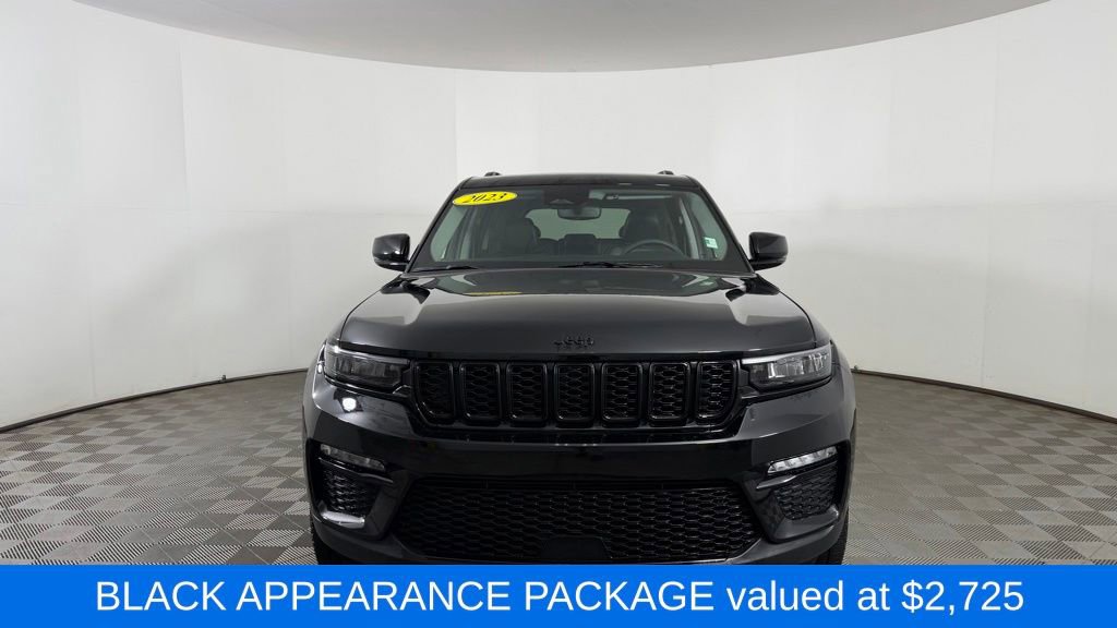 Used 2023 Jeep Grand Cherokee Limited w/ Black Appearance Package AWD/4WD image 2