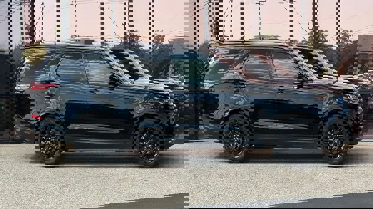 Used 2019 Land Rover Discovery HSE image 23