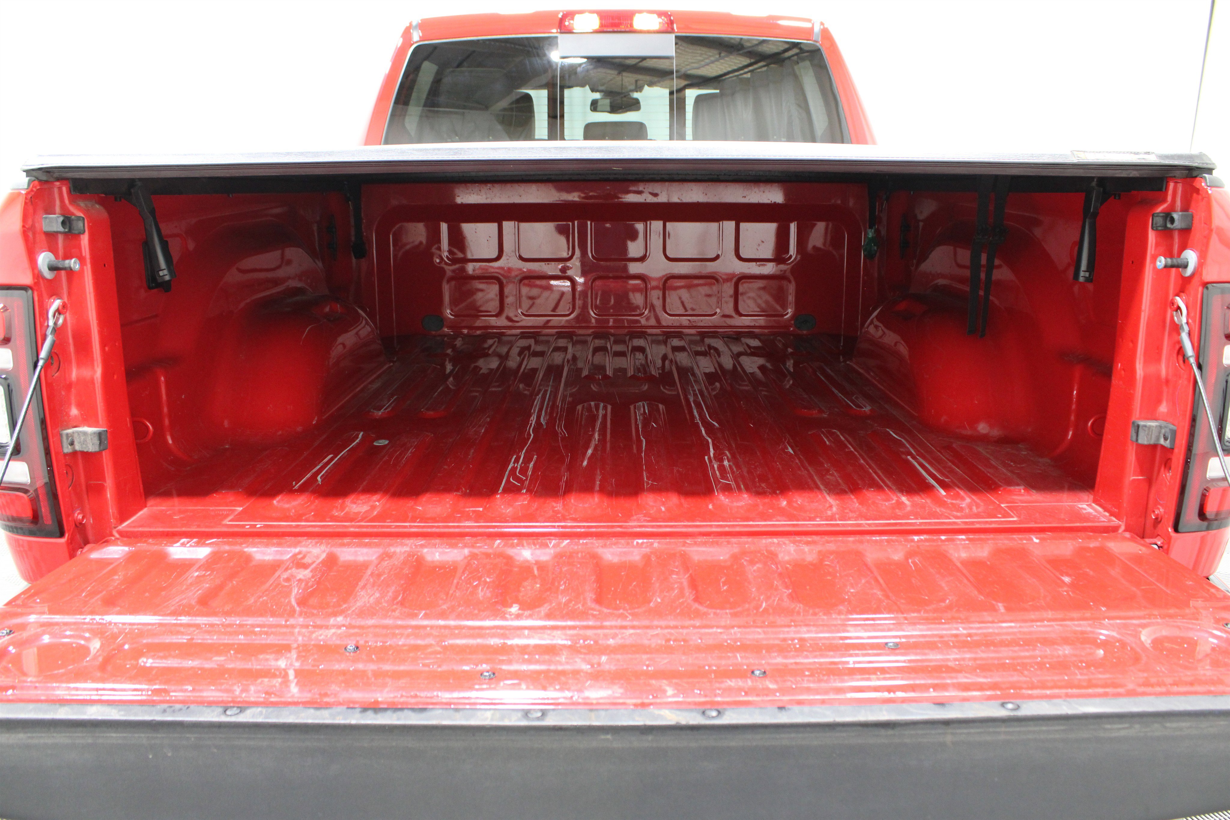 Used 2024 RAM 2500 Laramie w/ Night Edition image 36