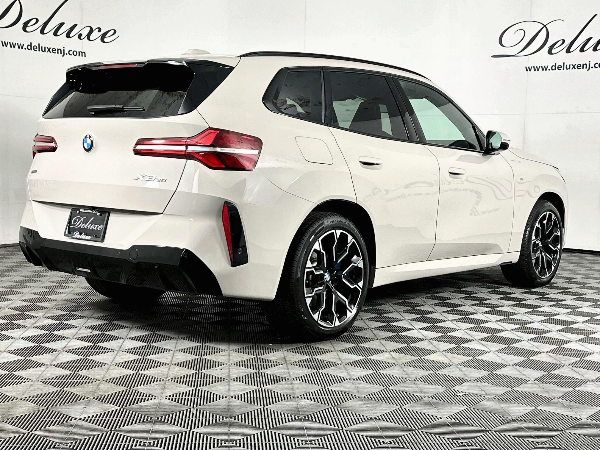 Used 2026 BMW X3 xDrive30i w/ Premium Package AWD/4WD image 6